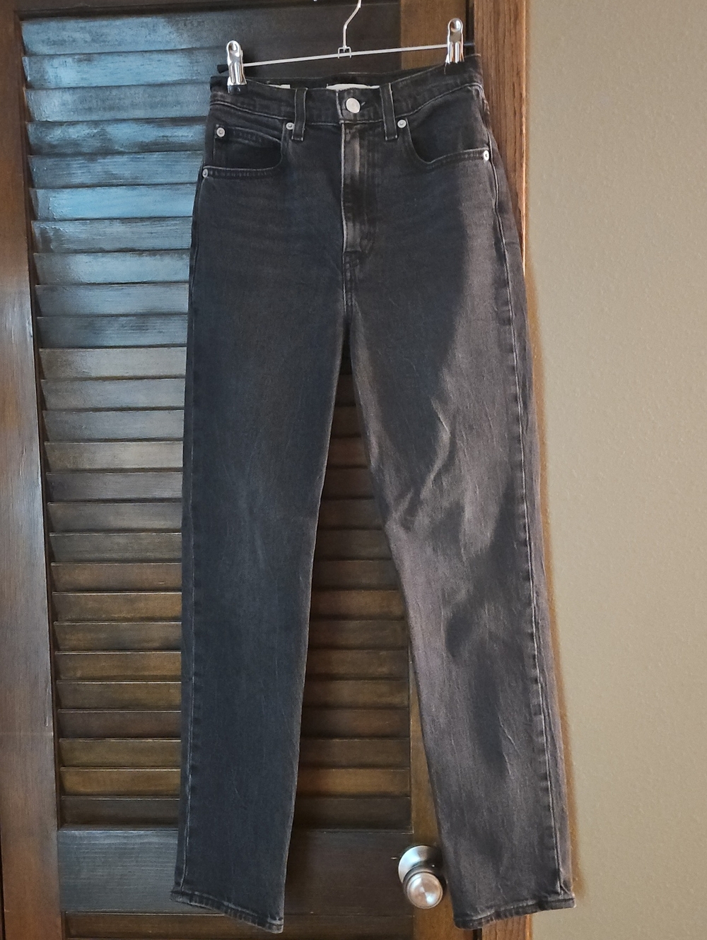 Levis 70s High Slim Staight Faded Blsck Jeans
